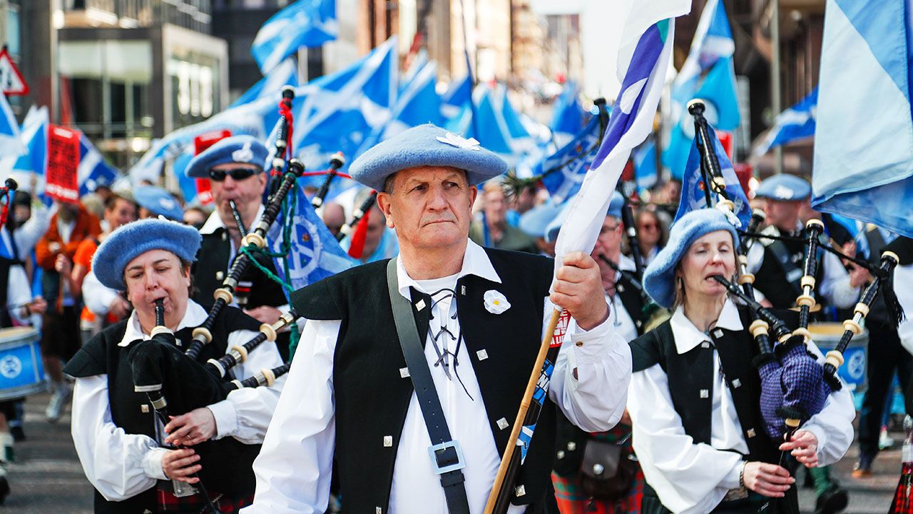 Demonstrators march in support of Scottish independence in Glasgow in April 2026