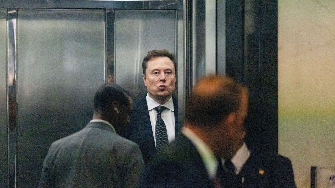 Elon Musk arrives for the second day of his testimony 