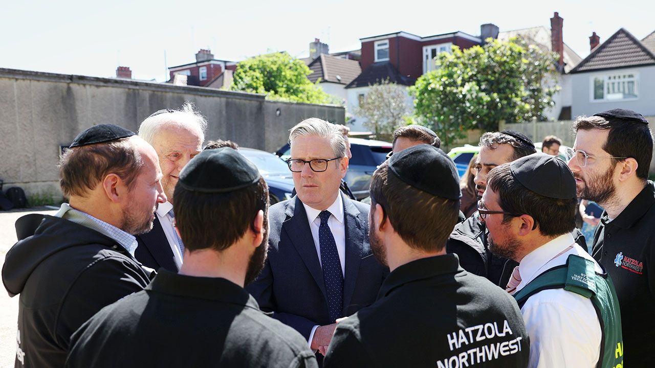 Prime Minister Keir Starmer meets emergency response workers as he visits Golders Green in London, April 30th 2026