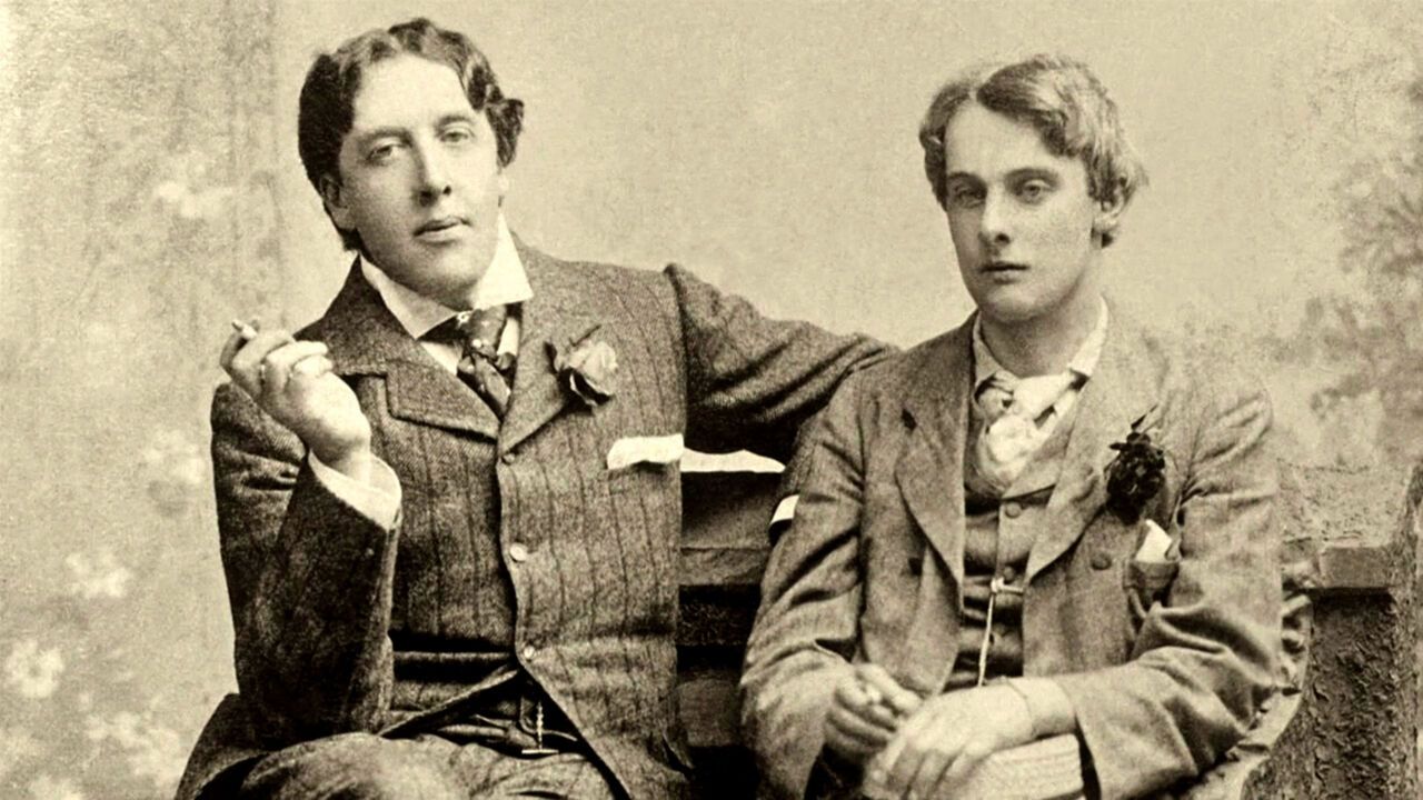 Oscar Wilde and Lord Alfred Douglas.