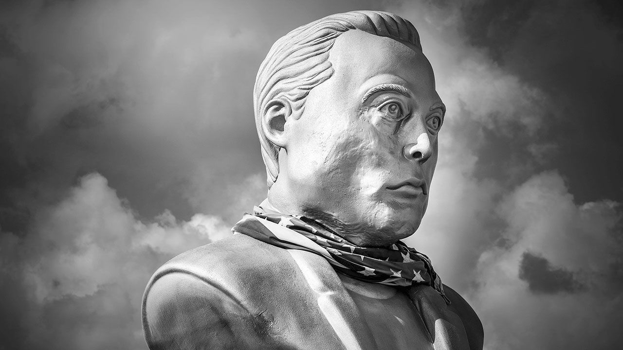 A sculpture of Elon Musk at Boca Chica Vilahe in Texas