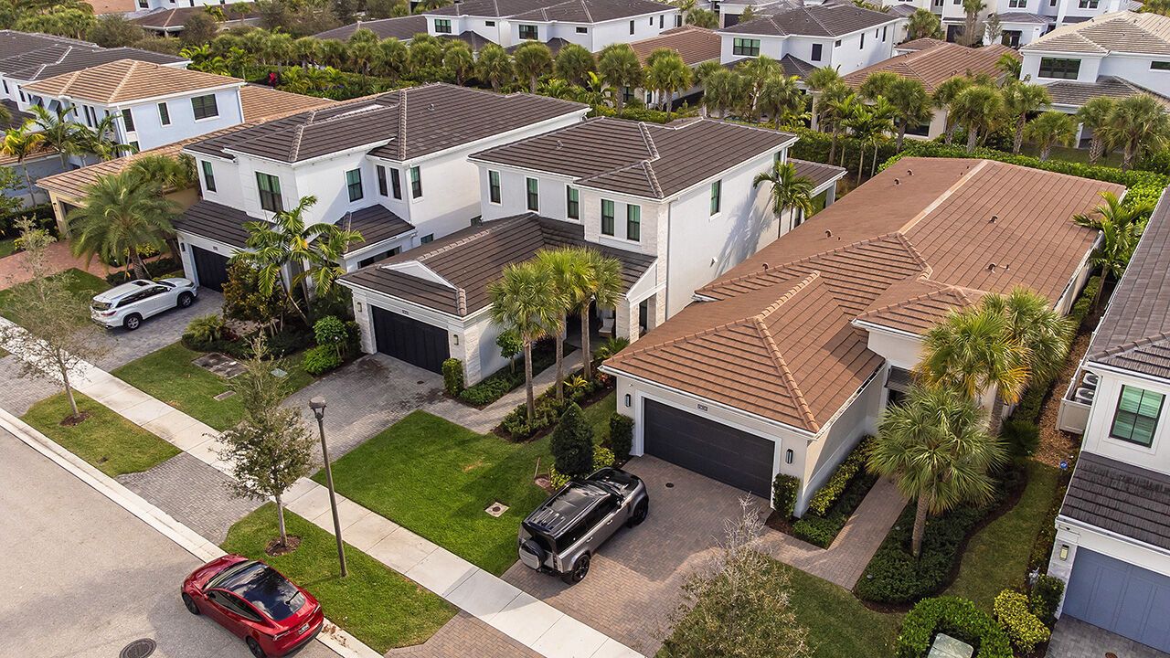 Aerial shot of Homes in Palm Beach Gardens, Florida.