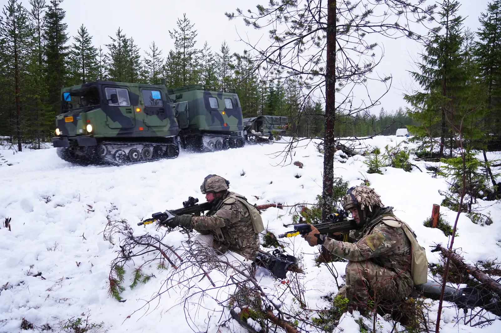 British soldiers training in Vusoanka, Finland, December 2025