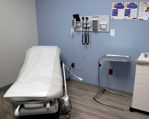 ‘There’s no place to go’: providers see more abortions later in pregnancy as bans spread in US